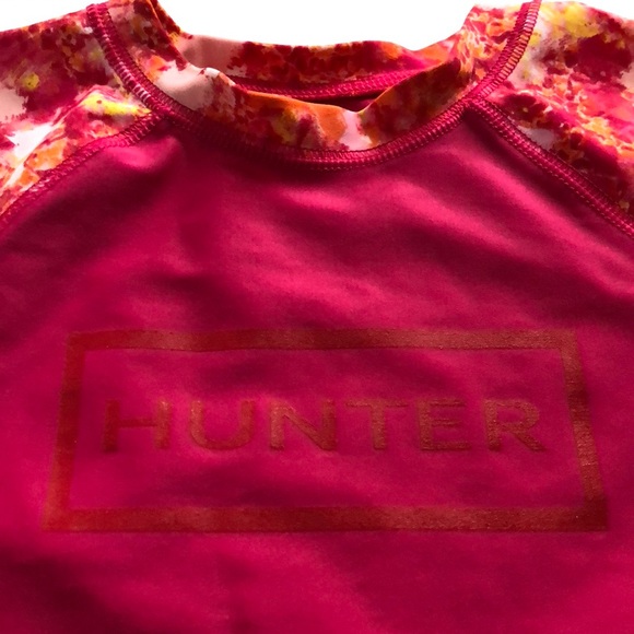 Hunter Rash Guard - Picture 2 of 5